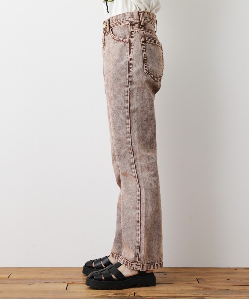 RODEO CROWNS WIDE BOWL(ロデオクラウンズワイドボウル)の「カラーフレアパンツ(デニムパンツ・レディース・ブルー/イエロー/ブラウン・SMALL/MEDIUM)」の5枚目の写真