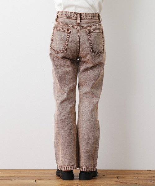 RODEO CROWNS WIDE BOWL(ロデオクラウンズワイドボウル)の「カラーフレアパンツ(デニムパンツ・レディース・ブルー/イエロー/ブラウン・SMALL/MEDIUM)」の6枚目の写真