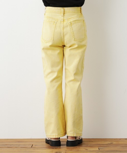RODEO CROWNS WIDE BOWL(ロデオクラウンズワイドボウル)の「カラーフレアパンツ(デニムパンツ・レディース・ブルー/イエロー/ブラウン・SMALL/MEDIUM)」の9枚目の写真