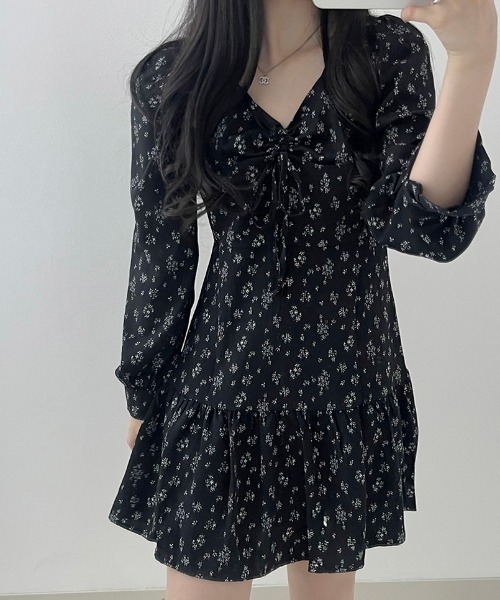 BEIDELLI（ベイデリー）の「[BELLIDE MADE] [2color] フラワーシャーリングミニワンピース（ワンピース・レディース・ブラック/ベージュ・FREE）」の10枚目の写真