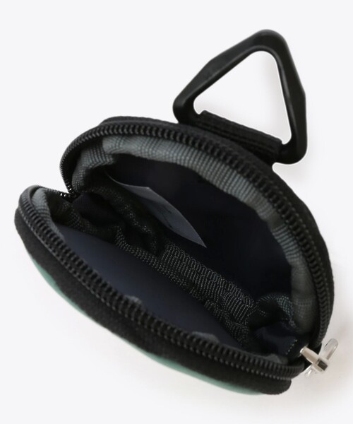 Columbia（コロンビア）の「ナイオベラウンドコインケース（その他小物・メンズ・カーキ/グレー/ベージュ/ブラック/ブラック系その他/グリーン/ブラック系その他2/ネイビー/ブラウン系その他/グリーン系その他/ブラック×ブラック・ONE SIZE）」の15枚目の写真