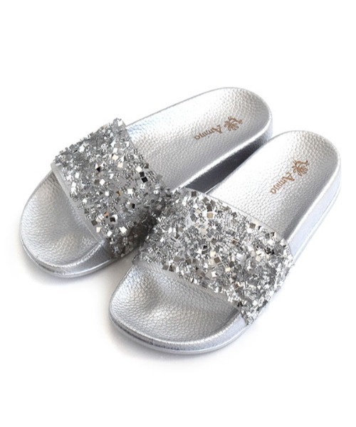 e-zakkamania stores(イーザッカマニアストアーズ)の「グリッタースライドサンダル(サンダル・レディース・シルバー/ゴールド・M/L)」の1枚目の写真