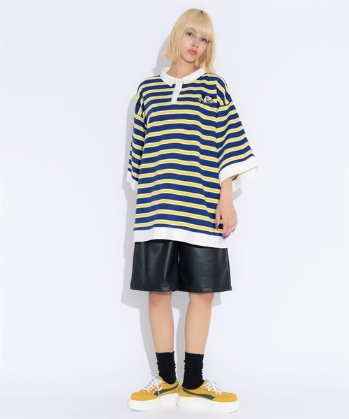 Candy Stripper(キャンディストリッパー)の「CND BORDER POLO トップス(ポロシャツ・レディース・ライトブルー/ブラック/ブルー・2)」の9枚目の写真