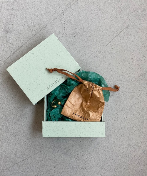SANSeLF（サンセルフ）の「accessory gift box【SANSeLF】sanak22s013（ラッピングキット・レディース・グリーン・FREE）」の2枚目の写真