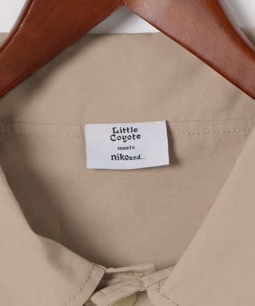 niko and...（ニコアンド）の「【LA FOOD SHOP】コラボコーチジャケット（ナイロンジャケット・メンズ・ブラック/ベージュ/ブルー・FREE）」の22枚目の写真
