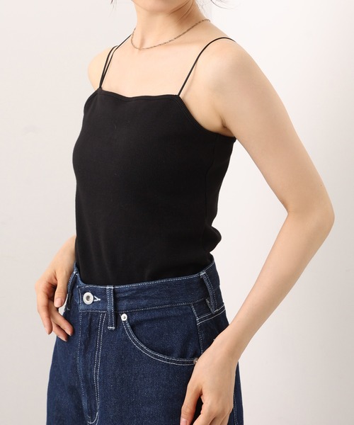 one after another NICE CLAUP(ワンアフターアナザーナイスクラップ)の「ストラップカップ付きキャミソール(キャミソール・レディース・ブラック/ベージュ/オフホワイト/ラベンダー・FREE)」の14枚目の写真