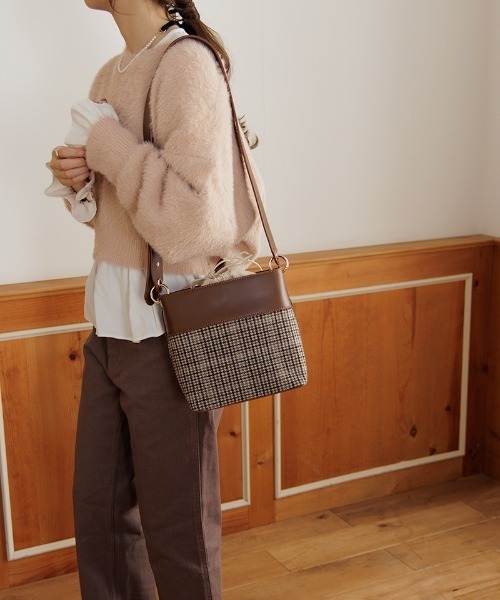 flower（フラワー）の「チェックショルダーバッグ（ショルダーバッグ・レディース・ベージュ・FREE）」の12枚目の写真