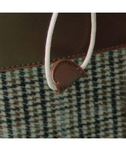 flower（フラワー）の「チェックショルダーバッグ（ショルダーバッグ・レディース・ベージュ・FREE）」の19枚目の写真