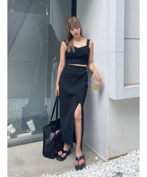 EVRIS（エヴリス）の「ディープスリットニットスカート（スカート・レディース・ブラック/ブラウン/グリーン・FREE）」の5枚目の写真