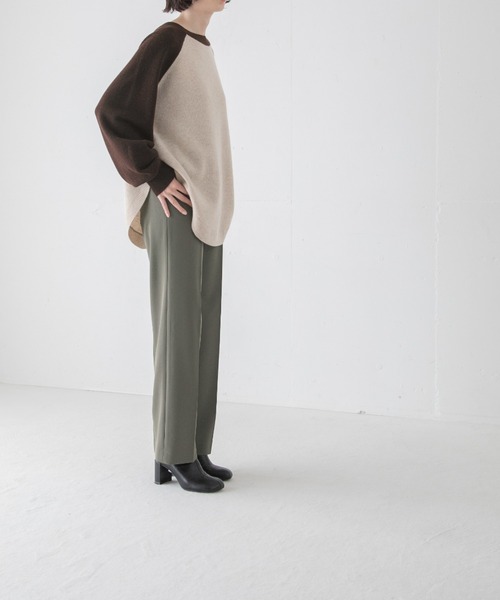 yuw（ユウ）の「Ｗカシミヤラウンドプルオーバー　294796（ニット/セーター・レディース・ブラウン/レッド/ブルー/ブラック系その他・FREE）」の12枚目の写真