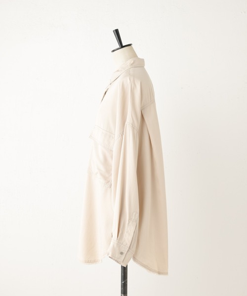 BEARDSLEY（ビアズリー）の「《FRIPIER》サイドスリットシャツ/テンセル（シャツ/ブラウス・レディース・カーキ/サンドベージュ・FREE）」の5枚目の写真