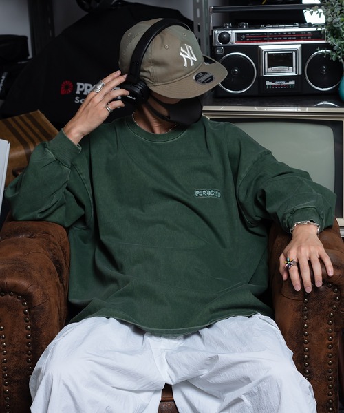 Perushu（ペルーシュ）の「ルーズヴィンテージ加工ワンポイントロンT（Tシャツ/カットソー・メンズ・ブラック/グレイッシュベージュ/イエロー/グリーン・LARGE/MEDIUM）」の3枚目の写真