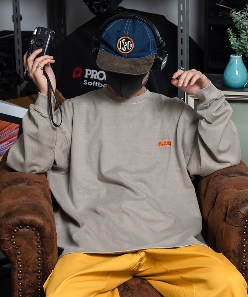 Perushu（ペルーシュ）の「ルーズヴィンテージ加工ワンポイントロンT（Tシャツ/カットソー・メンズ・ブラック/グレイッシュベージュ/イエロー/グリーン・LARGE/MEDIUM）」の7枚目の写真