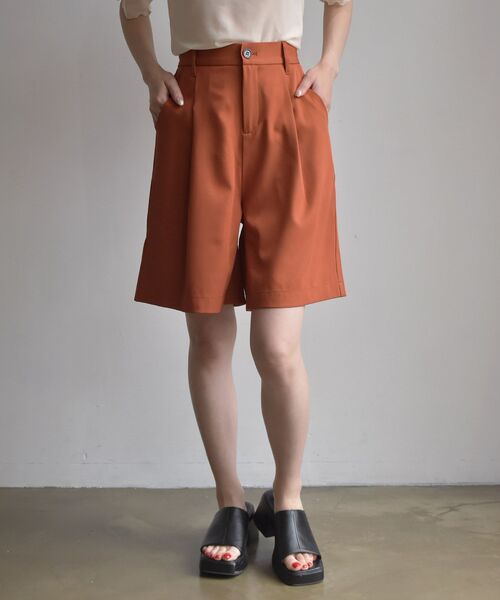 RETRO GIRL（レトロガール）の「タックショートPT（その他パンツ・レディース・ブラック/オレンジ/ナチュラル・FREE）」の5枚目の写真
