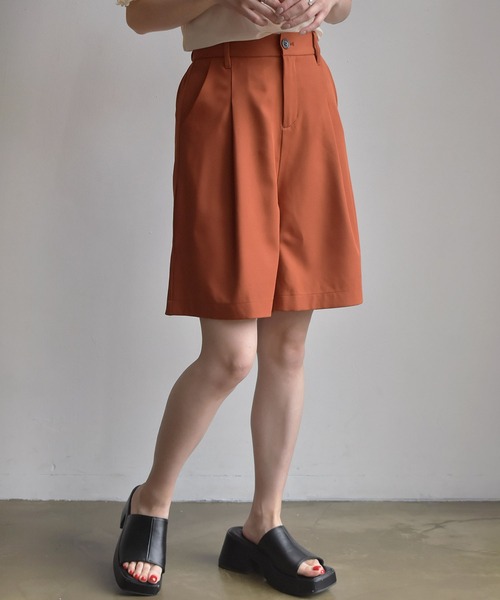 RETRO GIRL（レトロガール）の「タックショートPT（その他パンツ・レディース・ブラック/オレンジ/ナチュラル・FREE）」の3枚目の写真