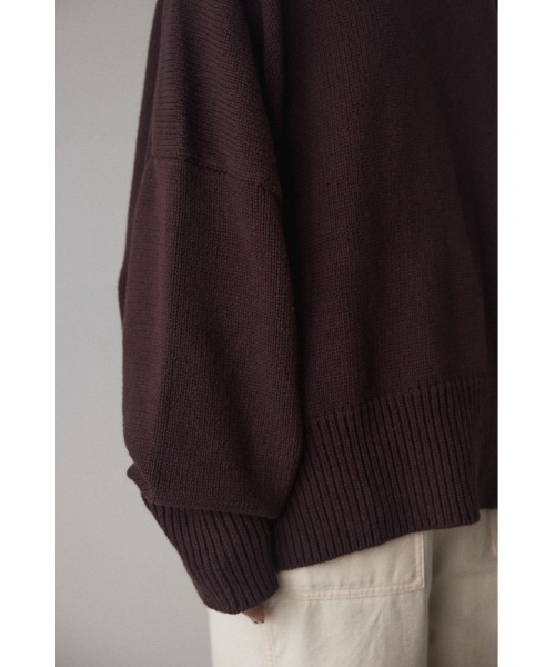 BLACK BY MOUSSY(ブラックバイマウジー)の「oversize knit pullover(オーバーサイズニットプルオーバー)(ニット/セーター・レディース・ブラック/ライトグリーン/ブラウン/ライトベージュ・FREE)」の20枚目の写真