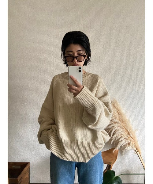 BLACK BY MOUSSY(ブラックバイマウジー)の「oversize knit pullover(オーバーサイズニットプルオーバー)(ニット/セーター・レディース・ブラック/ライトグリーン/ブラウン/ライトベージュ・FREE)」の5枚目の写真