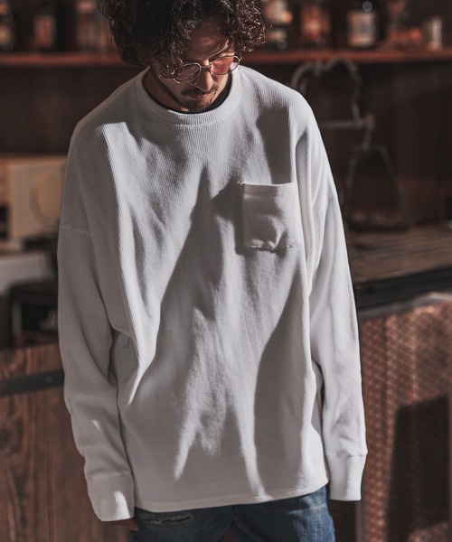 FACTOTUM(ファクトタム)の「mlt3973- Stitch Color Scheme & Long Length Waffle Long-sleeve T-Shirt カットソー(Tシャツ/カットソー・メンズ・ライトカーキ/ホワイト/ブラック・46/44/48)」の4枚目の写真