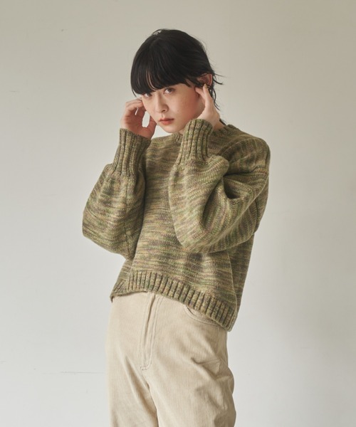idem(イデム)の「【ZOZOTOWN限定】gradation volume sleeve knit/グラデーションボリューム袖ニット(ニット/セーター・レディース・アイボリー/マルチ/カーキ・FREE)」の11枚目の写真
