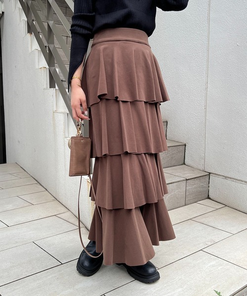CAPRICIEUX LE'MAGE（カプリシューレマージュ）の「Iラインティアードスカート（スカート・レディース・ブラウン/ブラック・FREE）」の4枚目の写真