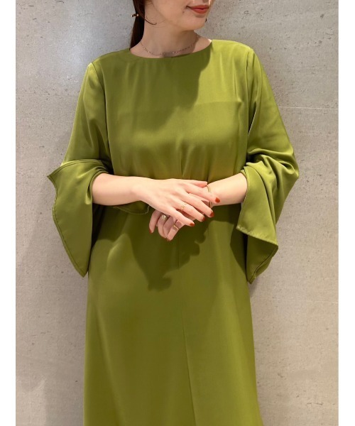 emmi atelier バブルスリーブワンピース - メルカリ
