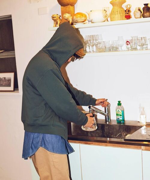 Russell Athletic（ラッセルアスレティック）の「【RUSSELL ATHLETIC × AVIREX】ZIP UP PARKA / ジップ アップ パーカー（パーカー・メンズ・モカ/ネイビー/グリーン系その他3・M/L/XL）」の21枚目の写真