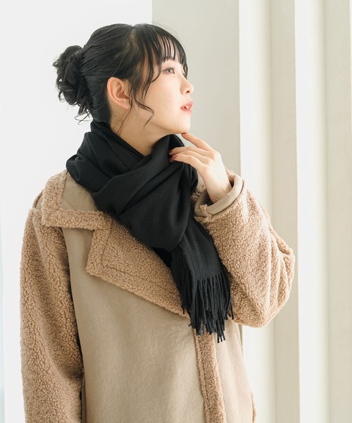 Newlyme(ニューリーミー)の「カラバリ大判無地ストール(マフラー・レディース・ブルー/モカ/オレンジ/グリーン/ピンク/グレー/マスタード/ブラック/アイボリー/ベージュ/ラベンダー/レッド/グレイッシュブルー・FREE)」の14枚目の写真