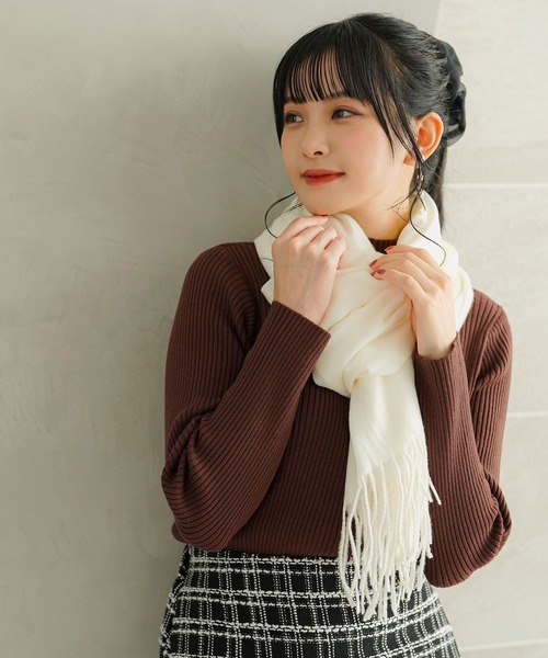 Newlyme(ニューリーミー)の「カラバリ大判無地ストール(マフラー・レディース・ブルー/モカ/オレンジ/グリーン/ピンク/グレー/マスタード/ブラック/アイボリー/ベージュ/ラベンダー/レッド/グレイッシュブルー・FREE)」の15枚目の写真