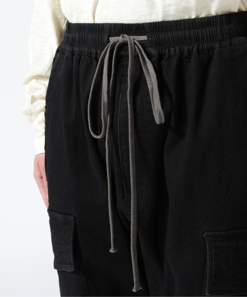 ROYAL FLASH(ロイヤルフラッシュ)の「A.F ARTEFACT/エーエフ・アーティファクト/Denim Sarouel Long Pants(カーゴパンツ・メンズ・ブラック・1/3/2)」の6枚目の写真