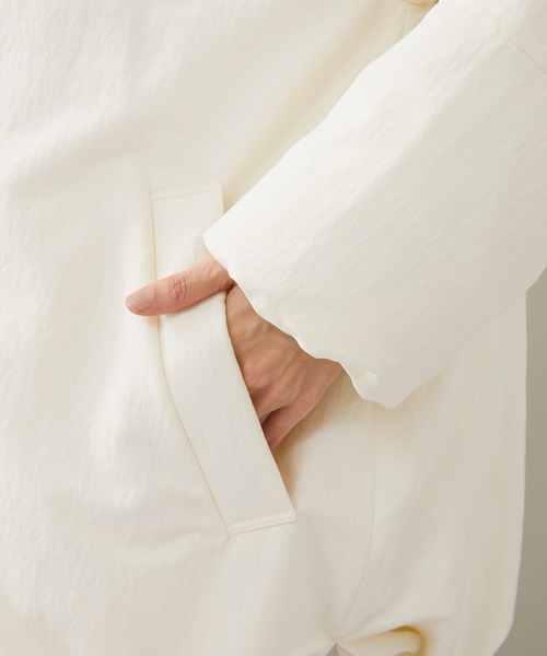 KATHARINE ROSS（キャサリンロス）の「【KATHARINE ROSS】ビクトリアダウン クリンピーパフィダウンコート（ダウンジャケット/コート・レディース・グリーン/ブラック/アイボリー・MEDIUM）」の20枚目の写真