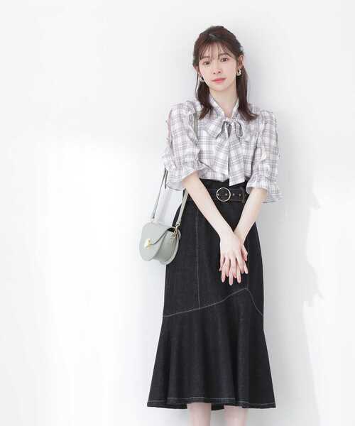 PROPORTION BODY DRESSING（プロポーションボディドレッシング）の「デニムマーメイドスカート / 1213120112（スカート・レディース・ダークネイビー/ブラック・SMALL/MEDIUM）」の3枚目の写真