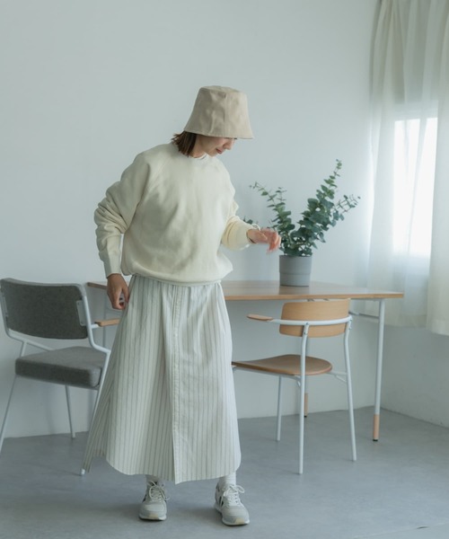 FORK&SPOON（フォークアンドスプーン）の「FORK&SPOON　ラグランクルーネックスウェット（スウェット・レディース・グリーン系その他/アイボリー/グレー・1）」の8枚目の写真