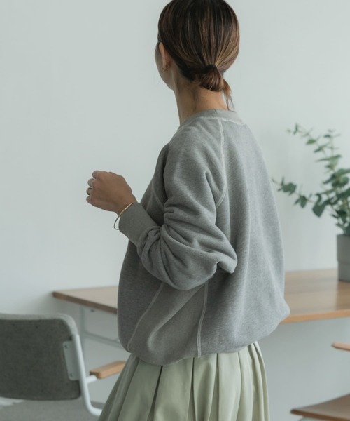 FORK&SPOON（フォークアンドスプーン）の「FORK&SPOON　ラグランクルーネックスウェット（スウェット・レディース・グリーン系その他/アイボリー/グレー・1）」の10枚目の写真