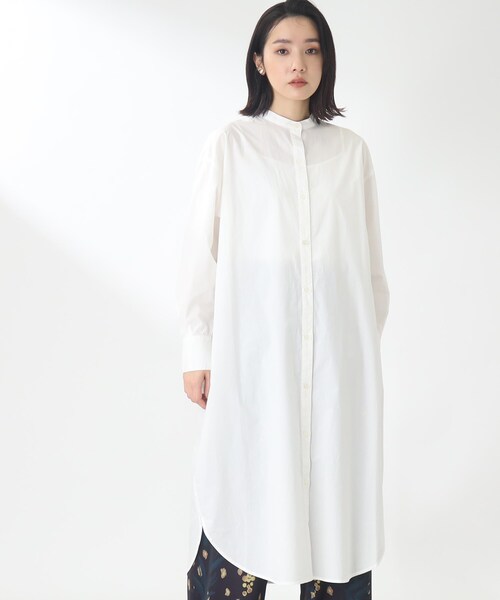 THE SHOP TK （ザ ショップ ティーケー ）の「◆【首まわりスッキリ/着回し出来る】バンドカラーシャツワンピース（ワンピース・レディース・ベージュ/ネイビー系2/ホワイト系・99）」の2枚目の写真