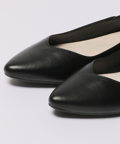 LEPSIM(レプシィム)の「キレイめフラットパンプス 176606(パンプス・レディース・ブラック/アイボリー・MEDIUM/LARGE)」の19枚目の写真