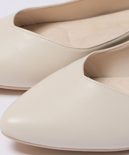 LEPSIM(レプシィム)の「キレイめフラットパンプス 176606(パンプス・レディース・ブラック/アイボリー・MEDIUM/LARGE)」の9枚目の写真