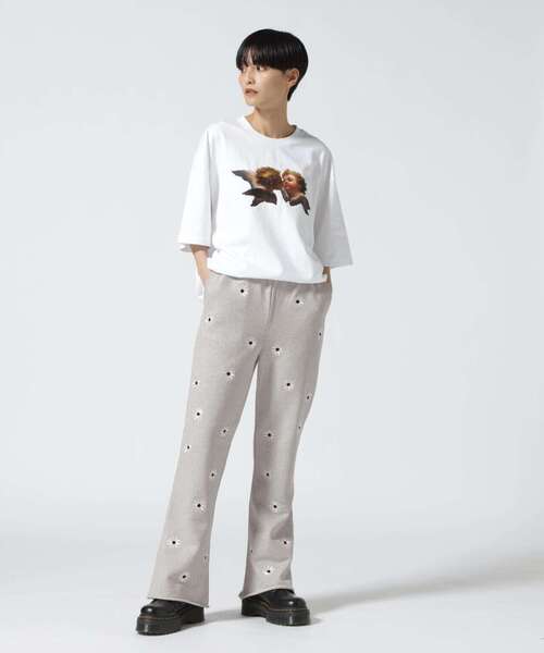 Chica（チカ）の「chica/チカ/デイジースウェットフレアパンツ（スウェットパンツ・レディース・ブラック/グレー・1/2）」の14枚目の写真