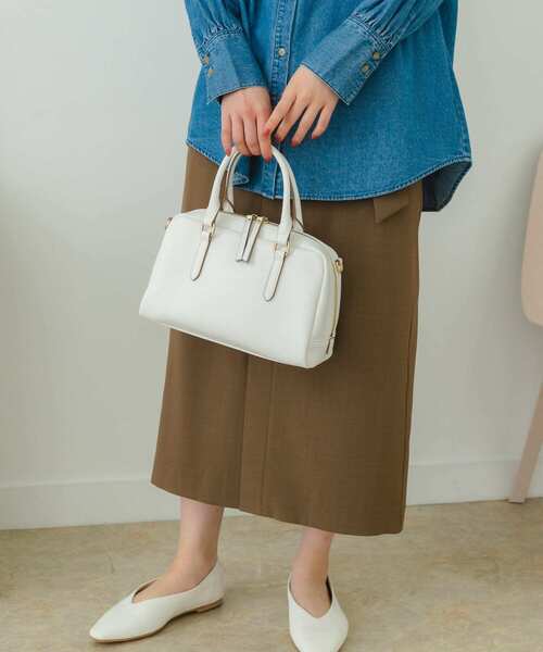 URBAN RESEARCH（アーバンリサーチ）の「横長ボストンバッグ（ボストンバッグ・レディース・ホワイト/ブラック・ONE）」の7枚目の写真