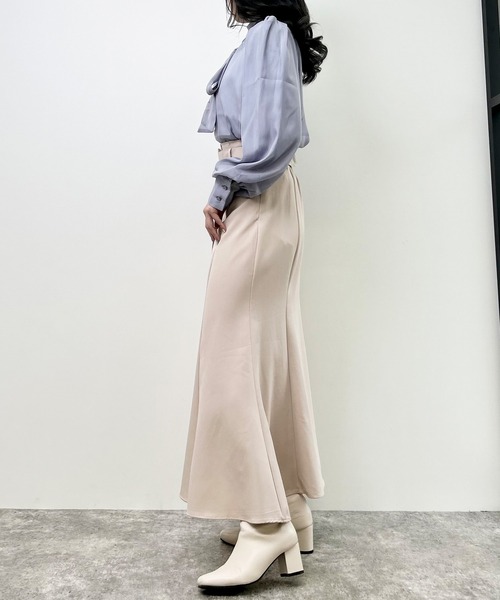 INGNI（イング）の「ラメシアーハイネックボウタイブラウス（シャツ/ブラウス・レディース・グレー系その他/サックスブルー/オフホワイト・M）」の20枚目の写真