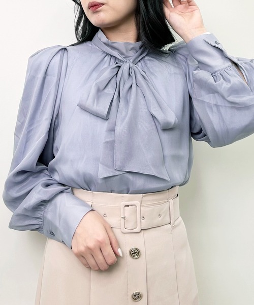 INGNI（イング）の「ラメシアーハイネックボウタイブラウス（シャツ/ブラウス・レディース・グレー系その他/サックスブルー/オフホワイト・M）」の17枚目の写真