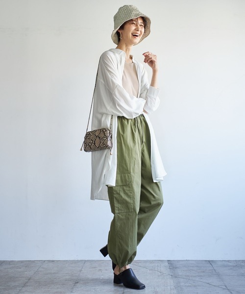 LEPSIM(レプシィム)の「スクエアヒールミュール 181282(サンダル・レディース・ブラウン/ブラック/アイボリー・MEDIUM/LARGE)」の4枚目の写真