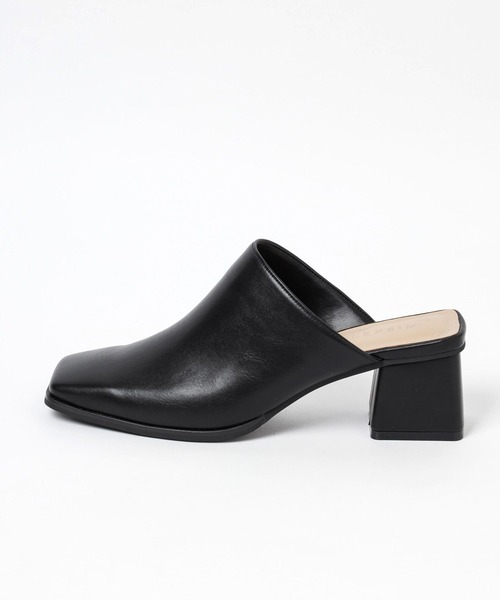 LEPSIM(レプシィム)の「スクエアヒールミュール 181282(サンダル・レディース・ブラウン/ブラック/アイボリー・MEDIUM/LARGE)」の9枚目の写真