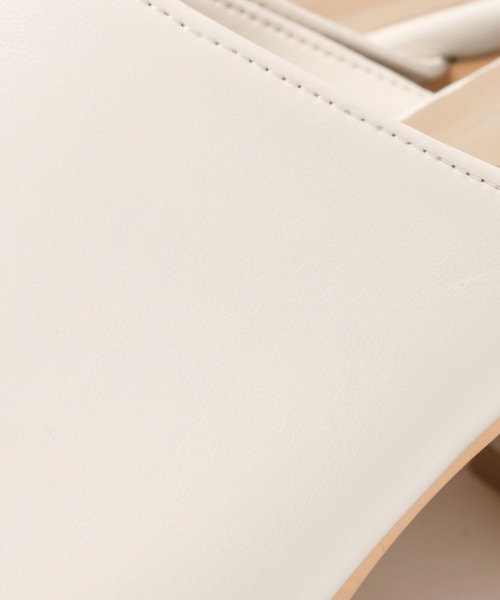 LEPSIM(レプシィム)の「スクエアヒールミュール 181282(サンダル・レディース・ブラウン/ブラック/アイボリー・MEDIUM/LARGE)」の20枚目の写真