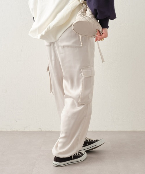 CIAOPANIC TYPY(チャオパニックティピー)の「【ベルト付き】サテンカーゴパンツ(カーゴパンツ・レディース・ブラック/サックスブルー/オレンジ/グレー系その他・SMALL/MEDIUM)」の19枚目の写真