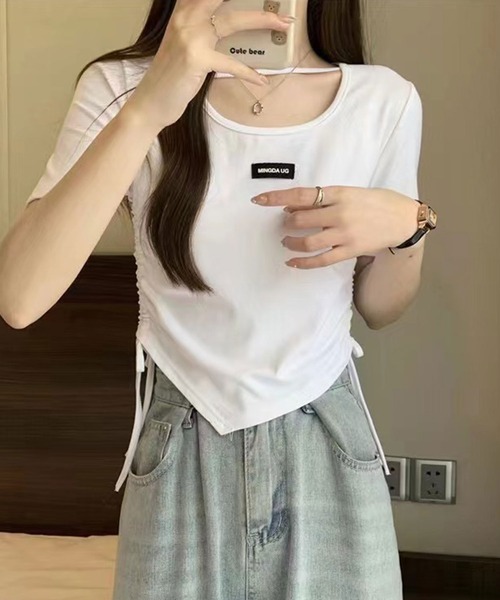 SPIGA（スピーガ）の「ｻｲﾄﾞｼｬｰﾘﾝｸﾞﾛｺﾞﾀｸﾞTｼｬﾂ（Tシャツ/カットソー・レディース・ホワイト/ブラック・FREE）」の4枚目の写真