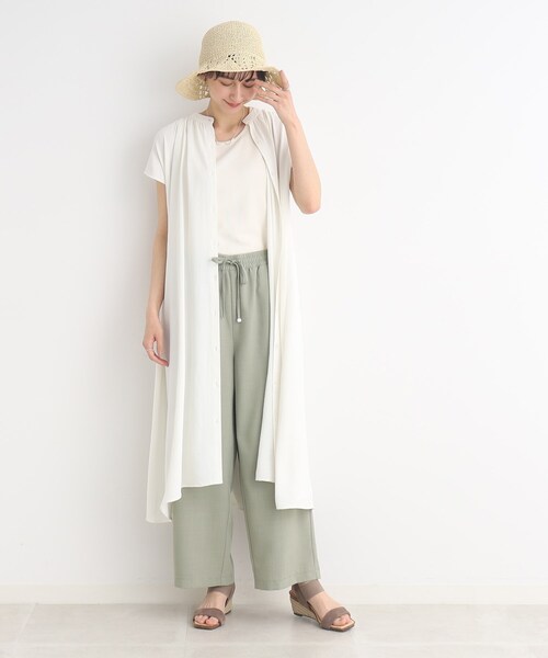 SHOO・LA・RUE（シューラルー）の「◆【接触冷感/イージーケア】前開きロングシャツ（シャツ/ブラウス・レディース・マスタード/カーキ/ブラック/ホワイト系/ライトベージュ/ブルー・00）」の8枚目の写真