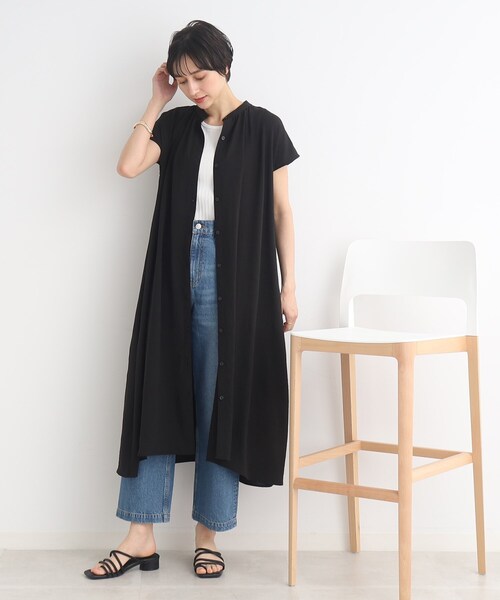 SHOO・LA・RUE（シューラルー）の「◆【接触冷感/イージーケア】前開きロングシャツ（シャツ/ブラウス・レディース・マスタード/カーキ/ブラック/ホワイト系/ライトベージュ/ブルー・00）」の13枚目の写真