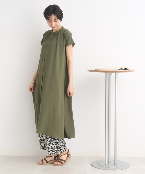 SHOO・LA・RUE（シューラルー）の「◆【接触冷感/イージーケア】前開きロングシャツ（シャツ/ブラウス・レディース・マスタード/カーキ/ブラック/ホワイト系/ライトベージュ/ブルー・00）」の21枚目の写真