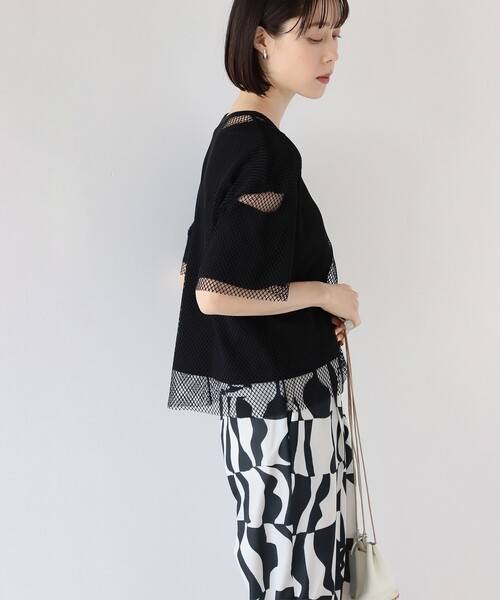 Ray BEAMS（レイビームス）の「Ray BEAMS / メッシュ リバーシブル Tシャツ（Tシャツ/カットソー・レディース・ブラック/レッド/ベージュ・ONE SIZE）」の6枚目の写真