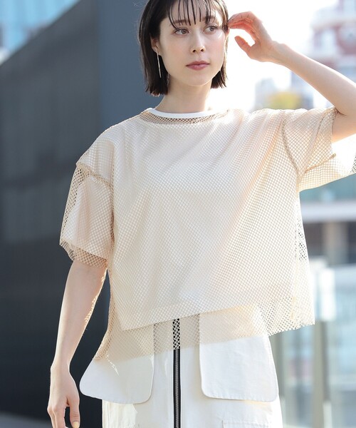 Ray BEAMS（レイビームス）の「Ray BEAMS / メッシュ リバーシブル Tシャツ（Tシャツ/カットソー・レディース・ブラック/レッド/ベージュ・ONE SIZE）」の15枚目の写真